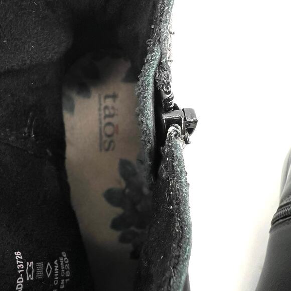 Taos Footwear Women's Addition Leather Side Zip Ankle Boots - Picture 8 of 8